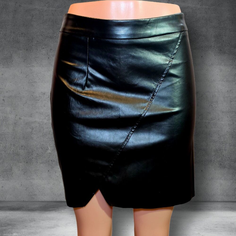 ★OFFERS WELCOME★ Luxe Black Faux Leather Plus Size Mini Skirt 1X 2X Goth